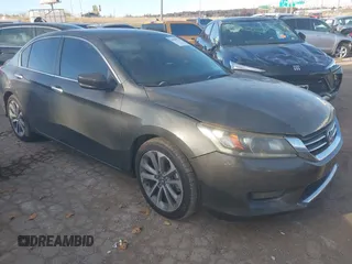 2014 Honda Accord Sedan Sport with VIN 1HGCR2F56EA069182, listed as a IAAI auction lot 40950233 with Not Provided miles. Bid and sale history available at carsss.com. Image 1.