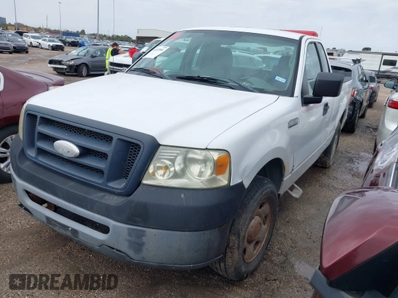 2007 Ford F-150 XL with VIN 1FTRF12247NA73976, listed as a IAAI auction lot 41697981 with 62,622 mi miles. Bid and sale history available at carsss.com. Image 2.