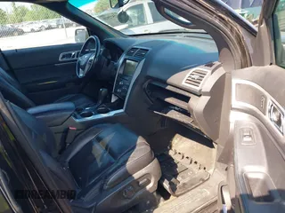 2014 Ford Explorer XLT z VIN 1FM5K7D86EGA27075, wystawiony jako IAAI lot #42572920 z przebiegiem 249 001 mil mil oraz . Historia ofert i sprzedaży dostępna na DreamBid. Obrazek 5.