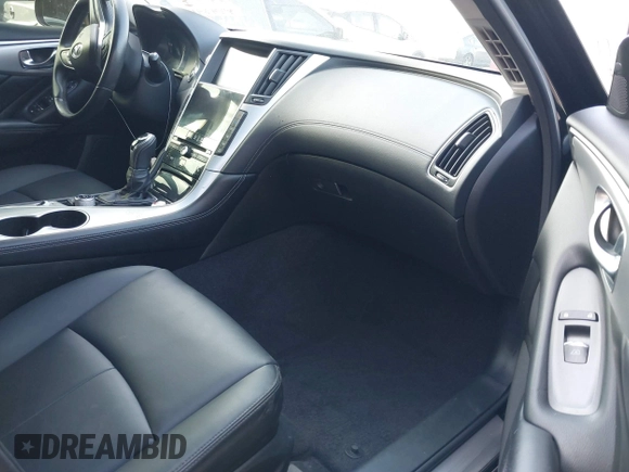 2019 Infiniti Q50 3.0t LUXE with VIN JN1EV7APXKM541986, listed as a IAAI auction lot 41571394 with 37,304 mi miles. Bid and sale history available at carsss.com. Image 5.