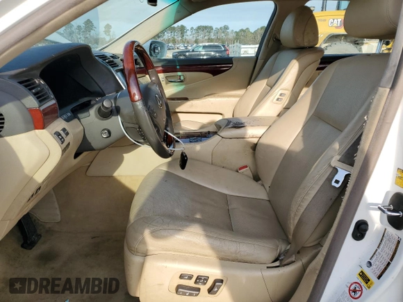 2008 Lexus LS 460 L with VIN JTHGL46F985022438, listed as a Copart auction lot 49938335 with 174,887 mi miles and Salvage title. Bid and sale history available at DreamBid. Image 7.