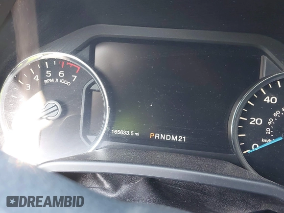 2016 Ford F-150 XLT with VIN 1FTFX1EF6GFC38032, listed as a IAAI auction lot 42459964 with 165,633 mi miles and . Bid and sale history available at DreamBid. Image 7.