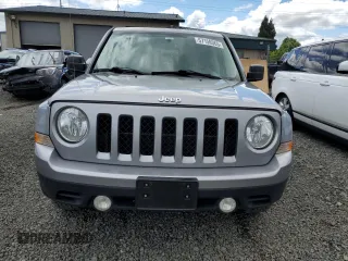 2016 Jeep Patriot Sport z VIN 1C4NJPBB7GD711496, wystawiony jako Copart lot #57159365 z przebiegiem 139 464 mil mil oraz Czysty tytuł • Clean title. Historia ofert i sprzedaży dostępna na DreamBid. Obrazek 5.