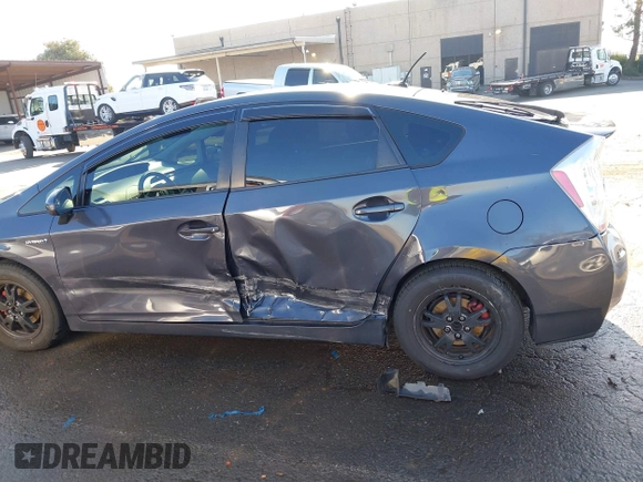 2011 Toyota Prius I with VIN JTDKN3DU3B0319954, listed as a IAAI auction lot 41367940 with 162,127 mi miles and . Bid and sale history available at DreamBid. Image 6.
