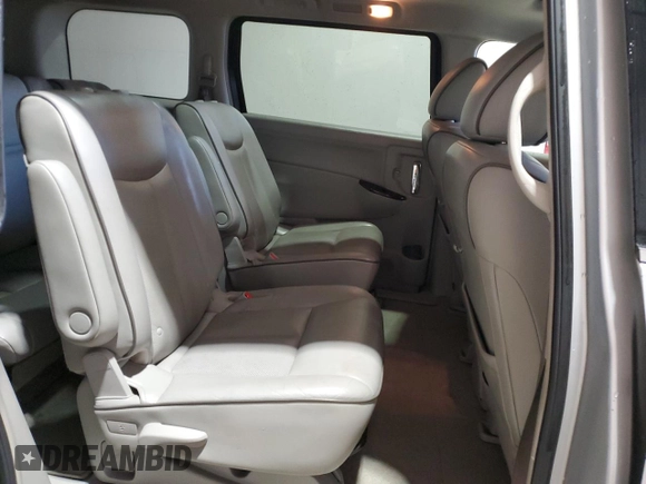 2011 Nissan Quest SL z VIN JN8AE2KP3B9012769, wystawiony jako Copart lot #50329455 z przebiegiem 174 966 mil mil oraz Szkody całkowita. Historia ofert i sprzedaży dostępna na DreamBid. Obrazek 11.