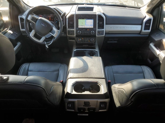 2018 Ford F-450 z VIN 1FT9W4DT1JED24368, wystawiony jako Copart lot #73235634 z przebiegiem 65 774 mil mil oraz Szkoda całkowita • Salvage title. Historia ofert i sprzedaży dostępna na DreamBid. Obrazek 8.