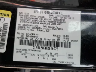 2015 Lincoln MKZ z VIN 3LN6L2JK4FR616026, wystawiony jako Copart lot #50409605 z przebiegiem 207 854 mil mil oraz Czysty tytuł • Clean title. Historia ofert i sprzedaży dostępna na DreamBid. Obrazek 12.