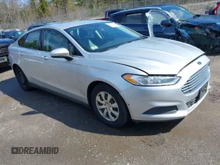 2014 Ford Fusion S with VIN 3FA6P0G78ER117217, listed as a IAAI auction lot 42022268 with 198,720 mi miles. Bid and sale history available at carsss.com. Image 1.