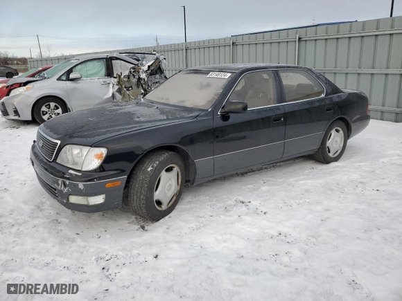 1998 Lexus LS 400 Luxury Sdn with VIN JT8BH28FXW0115900, listed as a Copart auction lot 83148124 with 224,776 mi miles and Salvage Title. Bid and sale history available at carsss.com. Image 1.