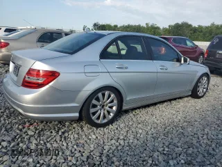 2011 Mercedes-Benz C 300 Sport с VIN WDDGF5EB9BR137799, выставлен на аукционе Copart как лот 58270265 с пробегом 159 192 миль миль и Списание • Salvage title. История ставок и продаж доступна на DreamBid. Изображение 3.