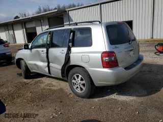 2005 Toyota Highlander with VIN JTEGP21A550056810, listed as a Copart auction lot 48812505 with 240,500 mi miles and Salvage Title. Bid and sale history available at carsss.com. Image 2.