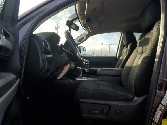 2017 Toyota Tundra 2WD SR5 with VIN 5TFEY5F13HX223809, listed as a Copart auction lot 45572755 with 83,249 mi miles and Salvage Title. Bid and sale history available at carsss.com. Image 7.