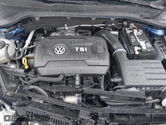 2018 Volkswagen Golf S z VIN 3VWH17AU9JM759994, wystawiony jako IAAI lot #41054231 z przebiegiem 42 651 mil mil oraz . Historia ofert i sprzedaży dostępna na DreamBid. Obrazek 10.