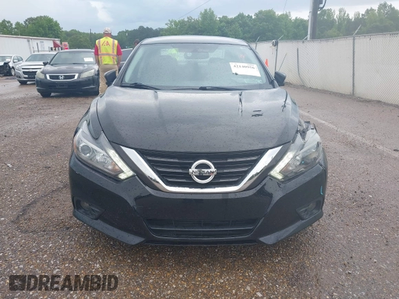 2017 Nissan Altima SR z VIN 1N4AL3AP4HC489298, wystawiony jako IAAI lot #42140956 z przebiegiem 96 126 mil mil oraz . Historia ofert i sprzedaży dostępna na DreamBid. Obrazek 12.