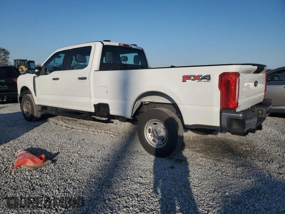 2024 Ford Super Duty F-250 SRW XL with VIN 1FT7W2BA8RED42634, listed as a Copart auction lot 88526935 with 8,667 mi miles and Non Repairable. Bid and sale history available at carsss.com. Image 2.