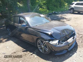 2019 BMW 4 Series 440i xDrive with VIN WBA4J7C57KBM76622, listed as a IAAI auction lot 39738945 with 79,540 mi miles and . Bid and sale history available at carsss.com. Image 1.