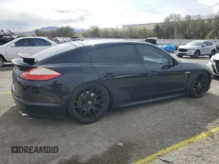 2011 Porsche Panamera z VIN WP0AA2A7XBL014899, wystawiony jako Copart lot #51489215 z przebiegiem 112 585 mil mil oraz Szkoda całkowita • Salvage title. Historia ofert i sprzedaży dostępna na DreamBid. Obrazek 3.