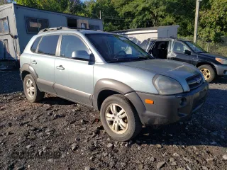 2006 Hyundai Tucson GLS with VIN KM8JN12D16U426014, listed as a Copart auction lot 71228334 with 125,817 mi miles and Clean Title. Bid and sale history available at carsss.com. Image 4.