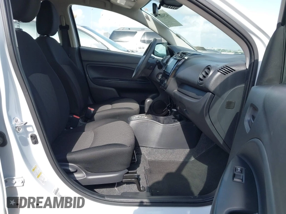 2024 Mitsubishi Mirage ES z VIN ML32AUHJ0RH024777, wystawiony jako IAAI lot #42548839 z przebiegiem 16 609 mil mil oraz . Historia ofert i sprzedaży dostępna na DreamBid. Obrazek 5.