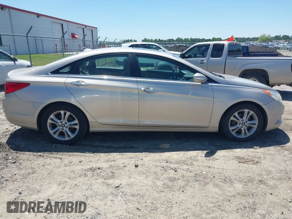 2011 Hyundai Sonata Limited with VIN 5NPEC4AC3BH106087, listed as a IAAI auction lot 42210979 with 199,388 mi miles and . Bid and sale history available at DreamBid. Image 15.