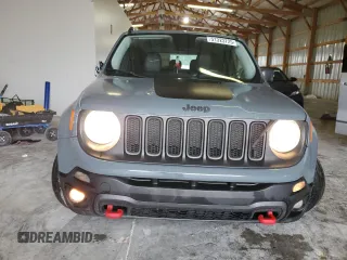 2016 Jeep Renegade Trailhawk z VIN ZACCJBCT4GPD56550, wystawiony jako Copart lot #51323725 z przebiegiem 207 584 mil mil oraz Szkoda całkowita • Salvage title. Historia ofert i sprzedaży dostępna na DreamBid. Obrazek 5.