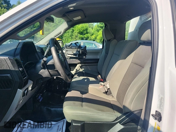 2018 Ford F-150 XL with VIN 1FTNF1E52JKE87531, listed as a IAAI auction lot 42740984 with 121,670 mi miles and . Bid and sale history available at DreamBid. Image 16.