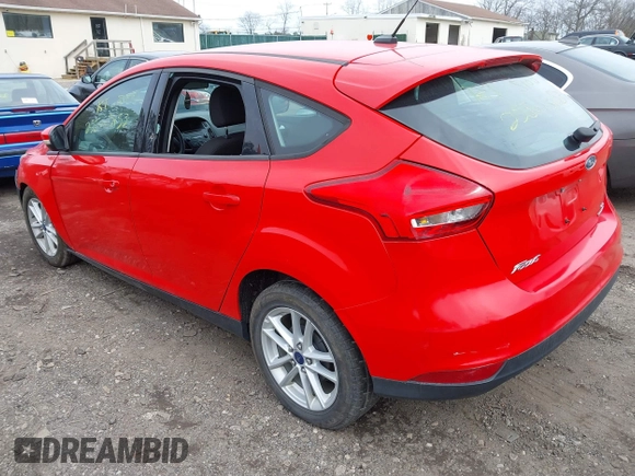 2015 Ford Focus SE with VIN 1FADP3K2XFL223205, listed as a IAAI auction lot 41896693 with 999,999 mi miles. Bid and sale history available at carsss.com. Image 3.