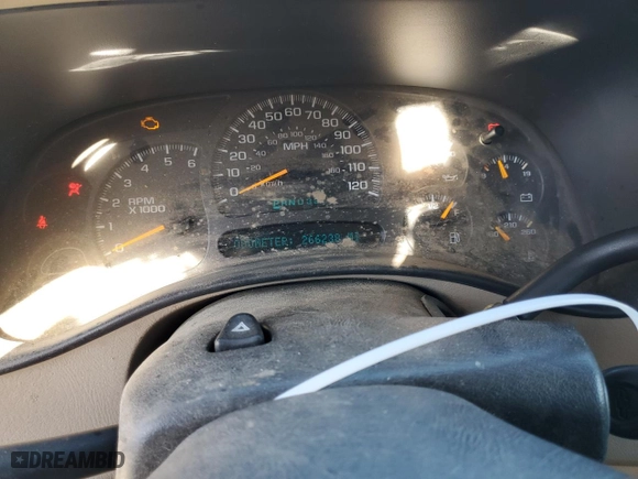 2003 Chevrolet Tahoe LS with VIN 1GNEC13V63R130396, listed as a Copart auction lot 86105634 with 266,238 mi miles and Salvage Title. Bid and sale history available at carsss.com. Image 9.
