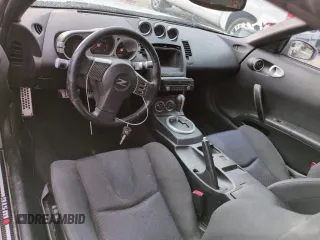 2004 Nissan 350Z Enthusiast z VIN JN1AZ34D54T152775, wystawiony jako Copart lot #56900385 z przebiegiem 182 564 mil mil oraz Szkoda całkowita • Salvage title. Historia ofert i sprzedaży dostępna na DreamBid. Obrazek 8.