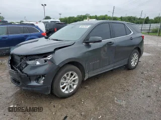 2021 Chevrolet Equinox LT z VIN 2GNAXUEV4M6134946, wystawiony jako Copart lot #56942555 z przebiegiem 70 967 mil mil oraz Szkoda całkowita • Salvage title. Historia ofert i sprzedaży dostępna na DreamBid. Obrazek 1.