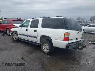 2004 Chevrolet Suburban LS with VIN 3GNEC16Z94G107193, listed as a IAAI auction lot 41705496 with 139,478 mi miles. Bid and sale history available at carsss.com. Image 3.