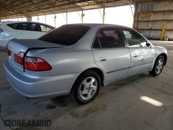 1998 Honda Accord LX with VIN 1HGCG5549WA067962, listed as a Copart auction lot 50347635 with 245,728 mi miles and Salvage title. Bid and sale history available at DreamBid. Image 3.