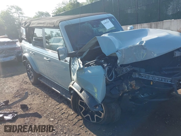 2022 Ford Bronco with VIN 1FMEE5DP7NLA78997, listed as a IAAI auction lot 42462203 with 20,253 mi miles and . Bid and sale history available at DreamBid. Image 1.