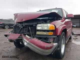 2005 GMC Yukon SLT with VIN 1GKEC13T85J178091, listed as a IAAI auction lot 41340788 with 160,587 mi miles. Bid and sale history available at carsss.com. Image 6.