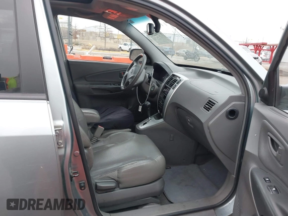 2007 Hyundai Tucson SE with VIN KM8JN72D47U482954, listed as a IAAI auction lot 41902192 with 170,045 mi miles and . Bid and sale history available at DreamBid. Image 5.
