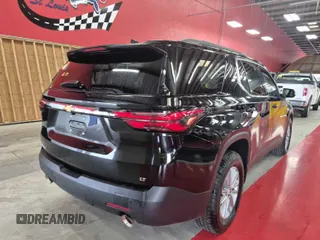 2022 Chevrolet Traverse LT Cloth z VIN 1GNERGKWXNJ145951, wystawiony jako IAAI lot #42514696 z przebiegiem 100 635 mil mil oraz . Historia ofert i sprzedaży dostępna na DreamBid. Obrazek 1.