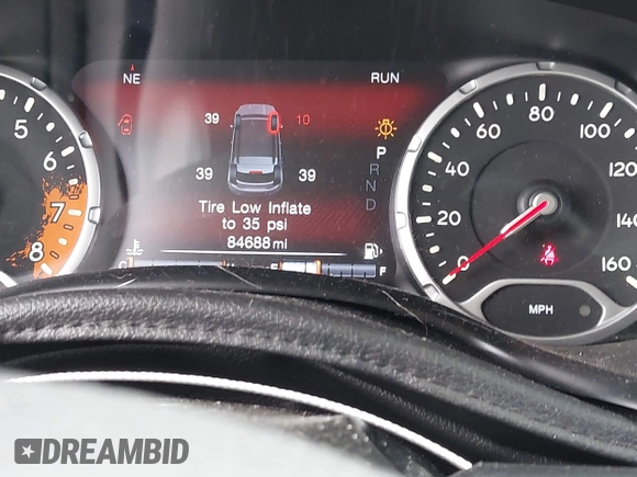 2018 Jeep Renegade Limited with VIN ZACCJADB7JPH33038, listed as a IAAI auction lot 42151122 with 84,688 mi miles and . Bid and sale history available at DreamBid. Image 16.