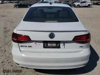 2016 Volkswagen Jetta Sedan 1.8T SEL with VIN 3VWL17AJ3GM221476, listed as a Copart auction lot 48393715 with 136,407 mi miles and Salvage Title. Bid and sale history available at carsss.com. Image 6.