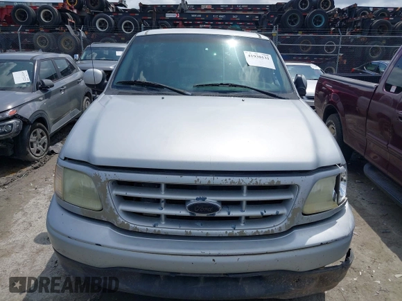 2003 Ford F-150 XL with VIN 1FTRF17283NA43477, listed as a IAAI auction lot 41930131 with 307,589 mi miles and . Bid and sale history available at DreamBid. Image 12.