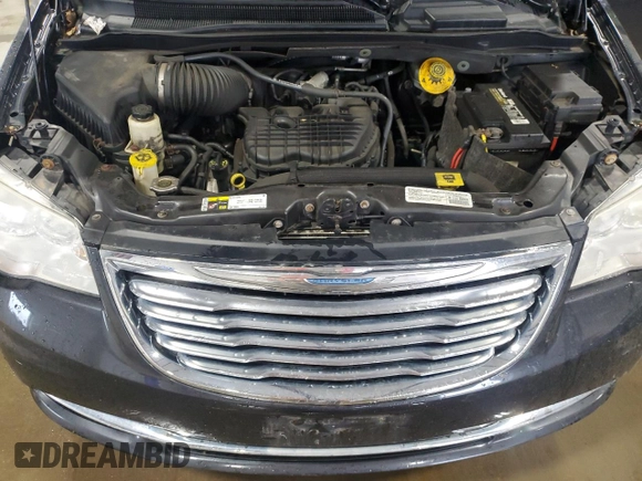 2014 Chrysler Town & Country Touring z VIN 2C4RC1BG5ER221542, wystawiony jako Copart lot #56094775 z przebiegiem Nie podano mil oraz Nie do naprawy • Non repairable. Historia ofert i sprzedaży dostępna na DreamBid. Obrazek 12.