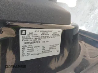 2009 GMC Yukon z VIN 1GKFK13509R120198, wystawiony jako IAAI lot #42426935 z przebiegiem Nie podano mil oraz . Historia ofert i sprzedaży dostępna na DreamBid. Obrazek 9.