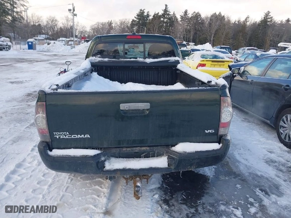 2014 Toyota Tacoma with VIN 5TFUU4EN5EX088253, listed as a IAAI auction lot 41556575 with NaN miles. Bid and sale history available at carsss.com. Image 16.