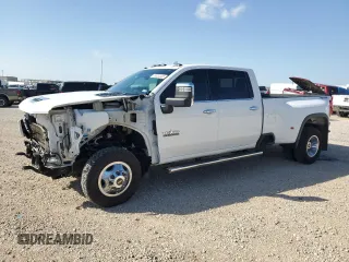 2022 Chevrolet Silverado 3500HD LTZ z VIN 1GC4YUEYXNF222193, wystawiony jako Copart lot #49034305 z przebiegiem 84 548 mil mil oraz Szkoda całkowita • Salvage title. Historia ofert i sprzedaży dostępna na DreamBid. Obrazek 1.