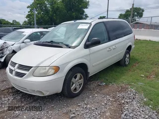 2005 Dodge Caravan SXT с VIN 2D4GP44L05R496990, выставлен на аукционе IAAI как лот 42661030 с пробегом 161 254 миль миль и . История ставок и продаж доступна на DreamBid. Изображение 2.