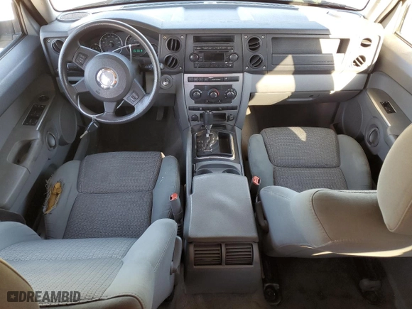 2007 Jeep Commander Sport with VIN 1J8HH48K37C695133, listed as a Copart auction lot 41487995 with 365,598 mi miles and Salvage Title. Bid and sale history available at carsss.com. Image 8.