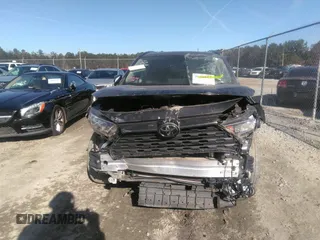 2021 Toyota RAV4 XLE with VIN 2T3W1RFV7MW114464, listed as a IAAI auction lot 40961039 with 41,922 mi miles. Bid and sale history available at carsss.com. Image 6.