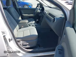 2006 Ford Freestyle SE z VIN 1FMZK01186GA55123, wystawiony jako IAAI lot #42583107 z przebiegiem 142 586 mil mil oraz . Historia ofert i sprzedaży dostępna na DreamBid. Obrazek 5.