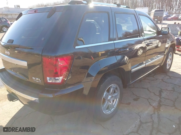 2006 Jeep Grand Cherokee Overland with VIN 1J8HR682X6C323876, listed as a IAAI auction lot 41478143 with 156,075 mi miles. Bid and sale history available at carsss.com. Image 4.