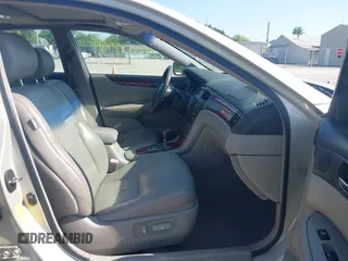 2004 Lexus ES 350 with VIN JTHBA30G245037045, listed as a IAAI auction lot 42794941 with 248,190 mi miles and . Bid and sale history available at DreamBid. Image 5.