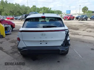2025 Hyundai Kona SE with VIN KM8HACAB7SU222737, listed as a IAAI auction lot 42113828 with 1 mi miles. Bid and sale history available at carsss.com. Image 16.